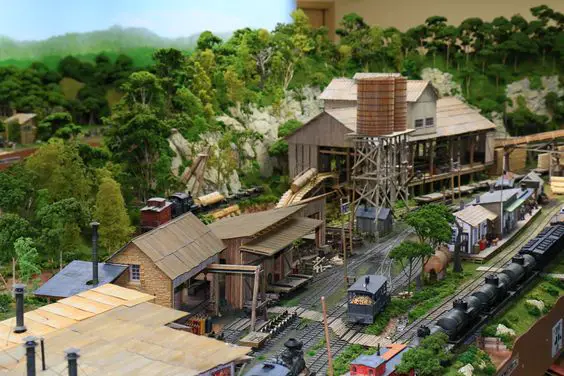 How to Make Scenery for Model Railroad